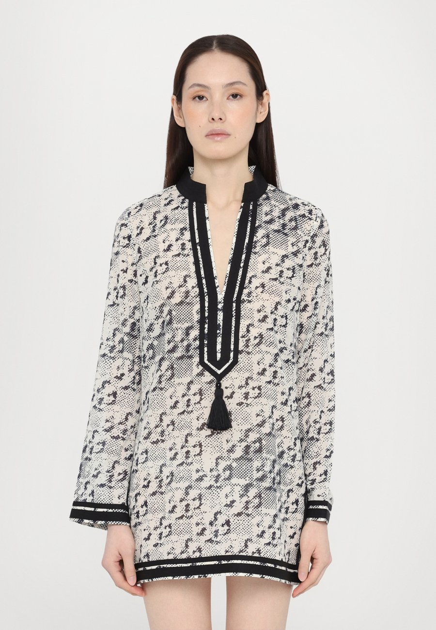 Платье Tory Burch PRINTED , New Ivory /Black
Платье Tory Burch PRINTED , New Ivory /Black