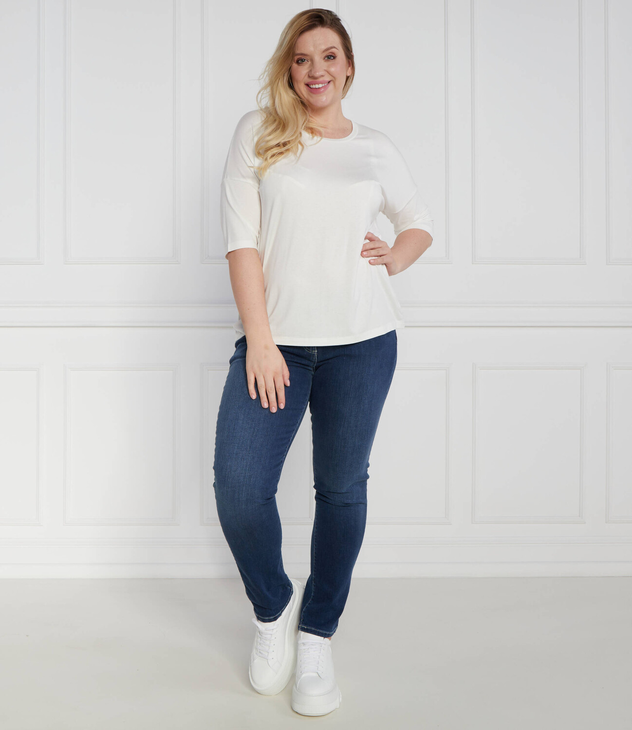 Футболка Persona by Marina Rinaldi plus size oversize fit, белый
Футболка Persona by Marina Rinaldi plus size oversize fit, белый