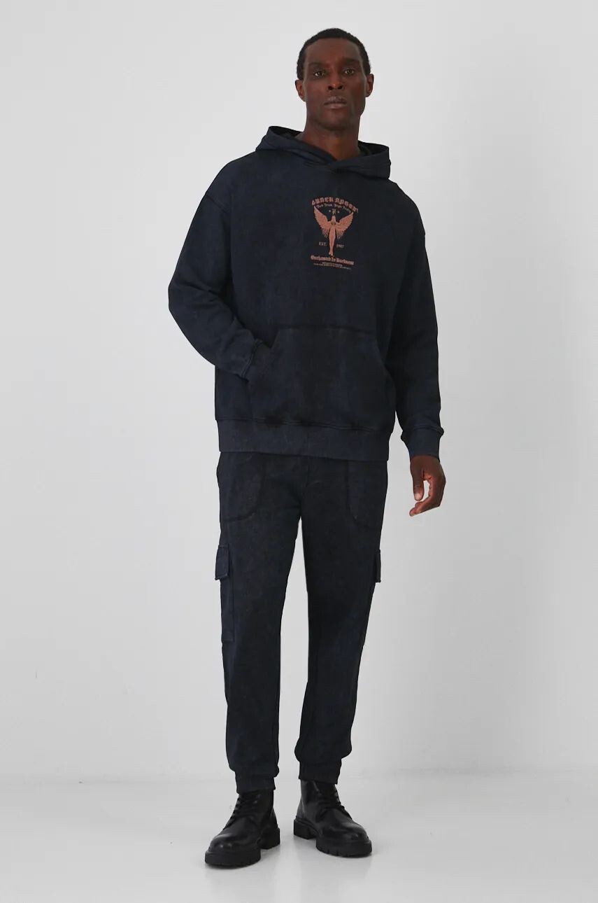 Толстовка с лекарством Medicine, черный
Толстовка с лекарством Medicine, черный