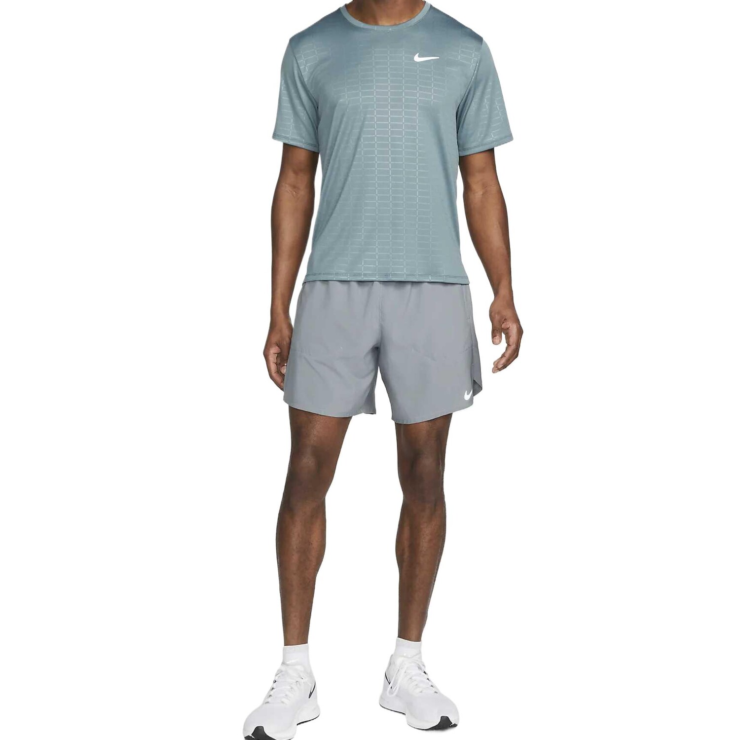 Повседневные шорты мужские серые Nike, серый
Повседневные шорты мужские серые Nike, серый