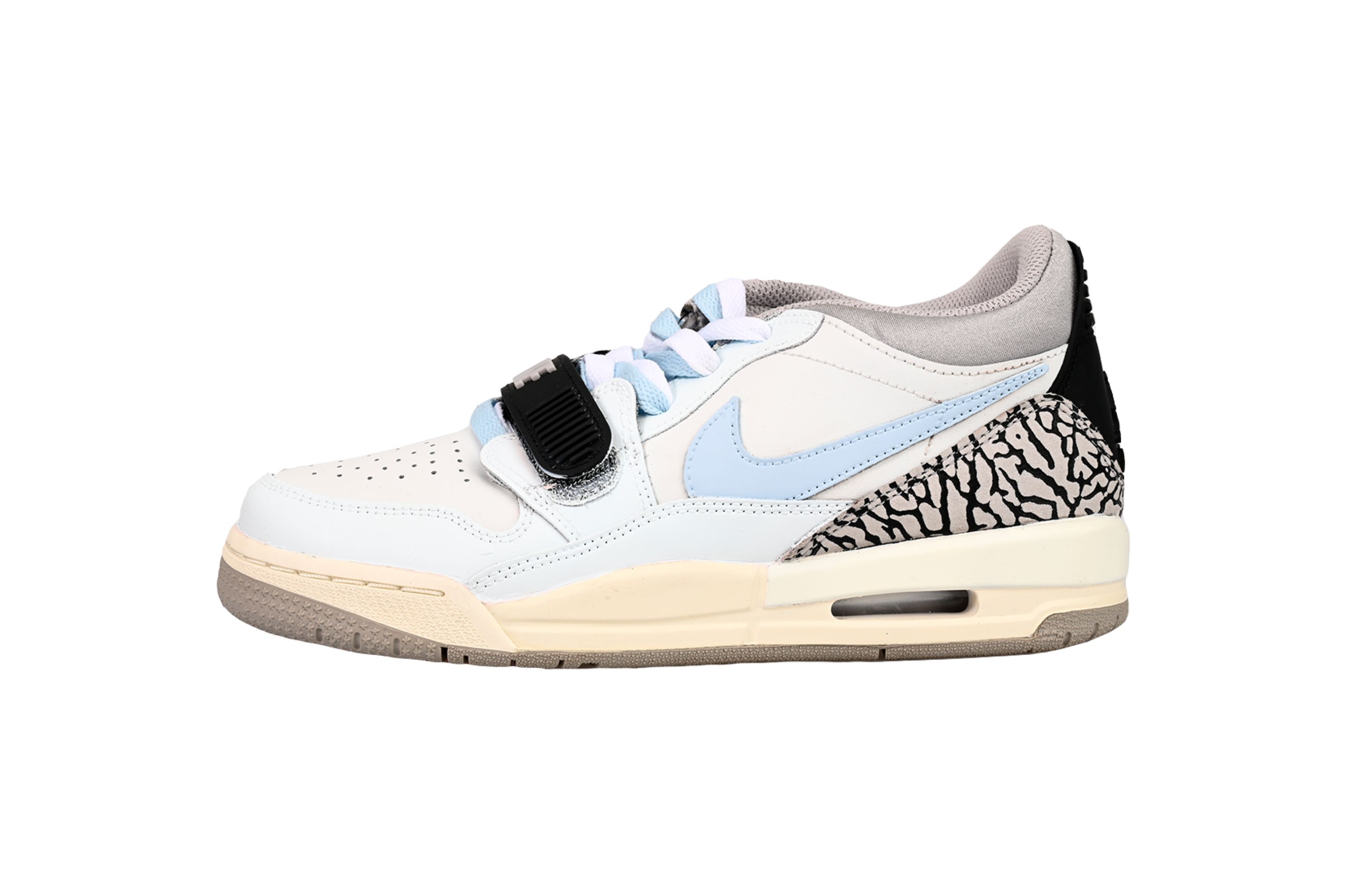 Детские баскетбольные кроссовки Legacy 312 Low Top для подростков Jordan, синий
Детские баскетбольные кроссовки Legacy 312 Low Top для подростков Jordan, синий