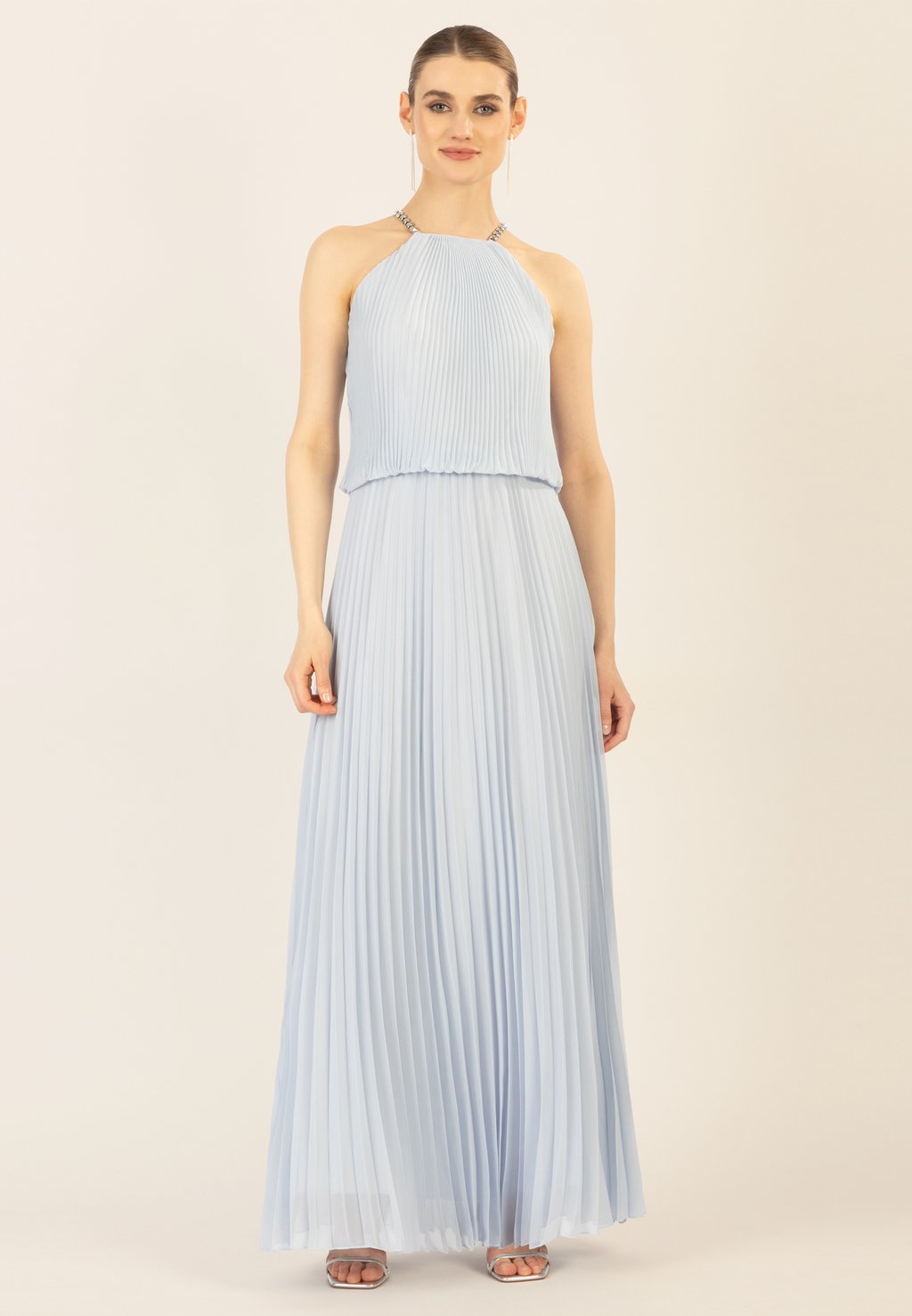 Длинное платье PLISSEE Apart, светло-голубой
Длинное платье PLISSEE Apart, светло-голубой