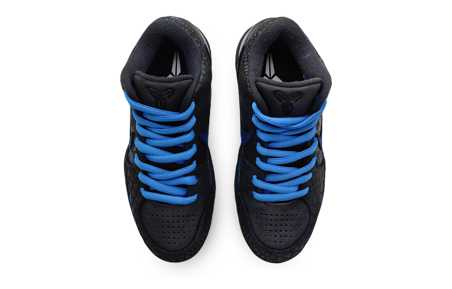 Баскетбольные кроссовки Zoom Kobe 4 унисекс с низким верхом синего/черного цвета Nike
Баскетбольные кроссовки Zoom Kobe 4 унисекс с низким верхом синего/черного цвета Nike