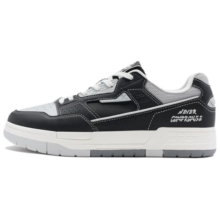 Кроссовки XTEP Skateboarding Shoes Men Low-top Dark Gray, черный/серый
Кроссовки XTEP Skateboarding Shoes Men Low-top Dark Gray, черный/серый