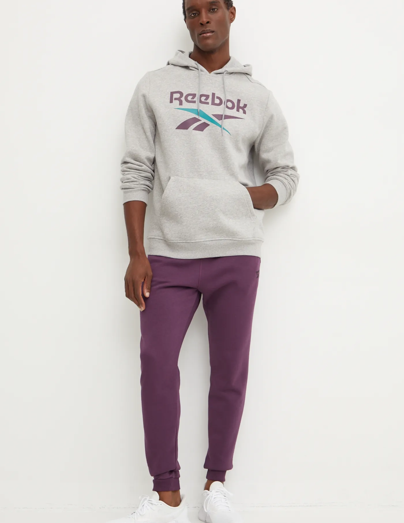 Толстовка Reebok, серый 
Толстовка Reebok, серый