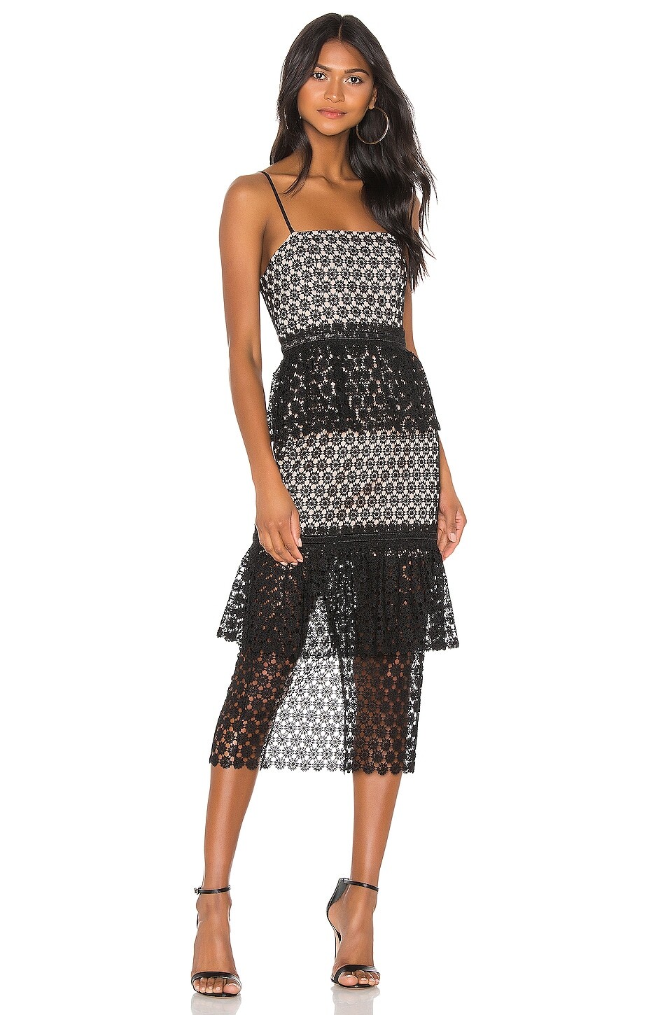 Платье миди NBD Dolores, черный
Платье миди NBD Dolores, черный