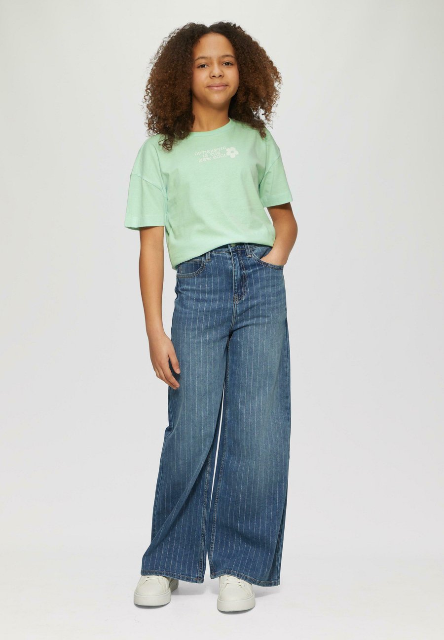 Футболка s.Oliver Print T-shirt, Ozeangrün/Mint
Футболка s.Oliver Print T-shirt, Ozeangrün/Mint