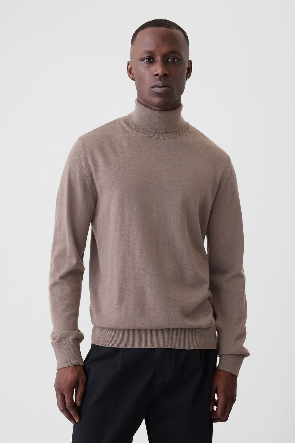 Джемпер с воротником стойкой из мериносовой шерсти Gap, коричневый
Джемпер с воротником стойкой из мериносовой шерсти Gap, коричневый