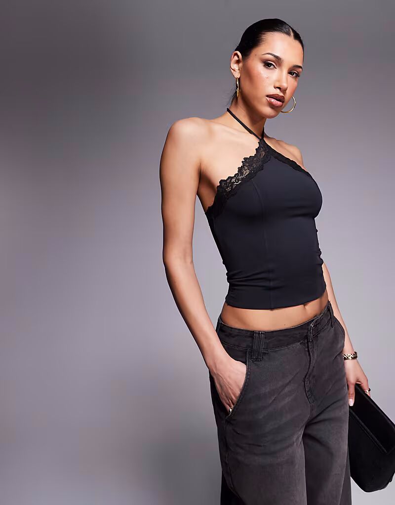 Топ-халтер ASOS DESIGN с кружевной отделкой черного цвета
Топ-халтер ASOS DESIGN с кружевной отделкой черного цвета