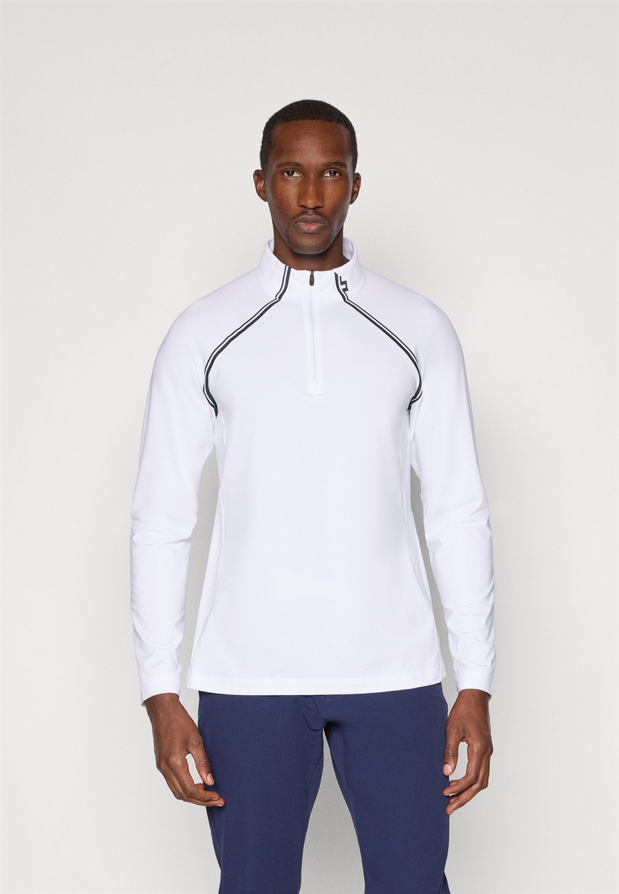 Топ J.LINDEBERG Sports PLAYERS MID LAYER, White
Топ J.LINDEBERG Sports PLAYERS MID LAYER, White
