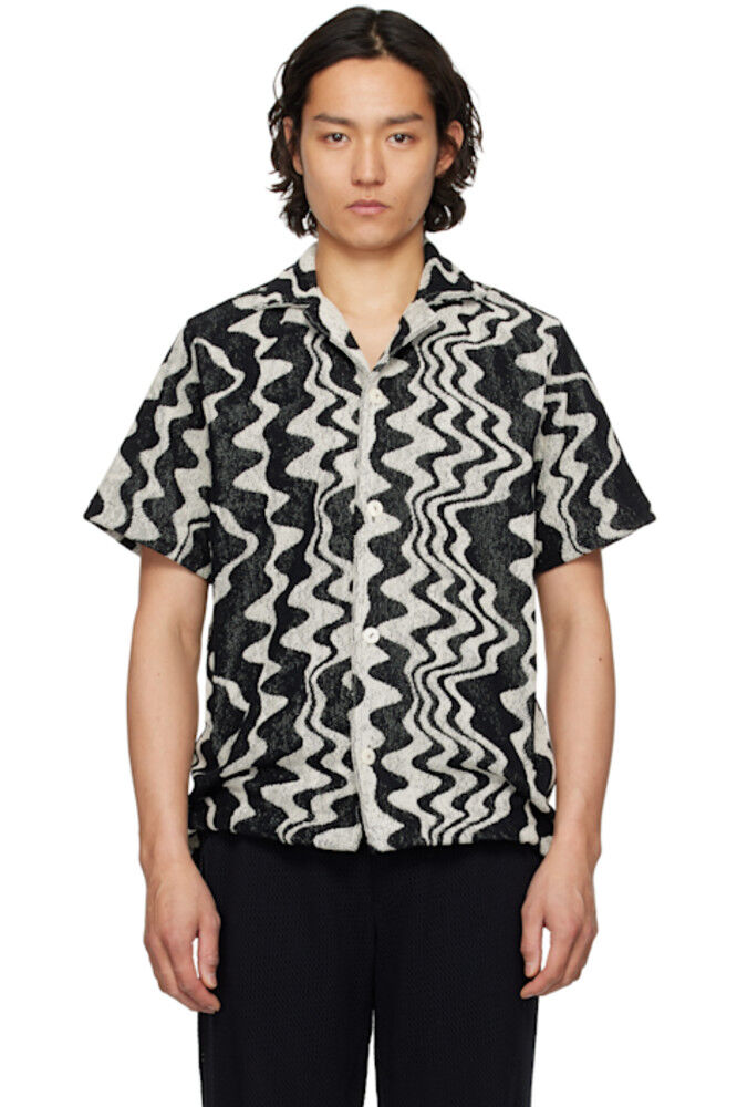 Черная и не совсем белая рубашка Verve Cuba Terry OAS
Черная и не совсем белая рубашка Verve Cuba Terry OAS