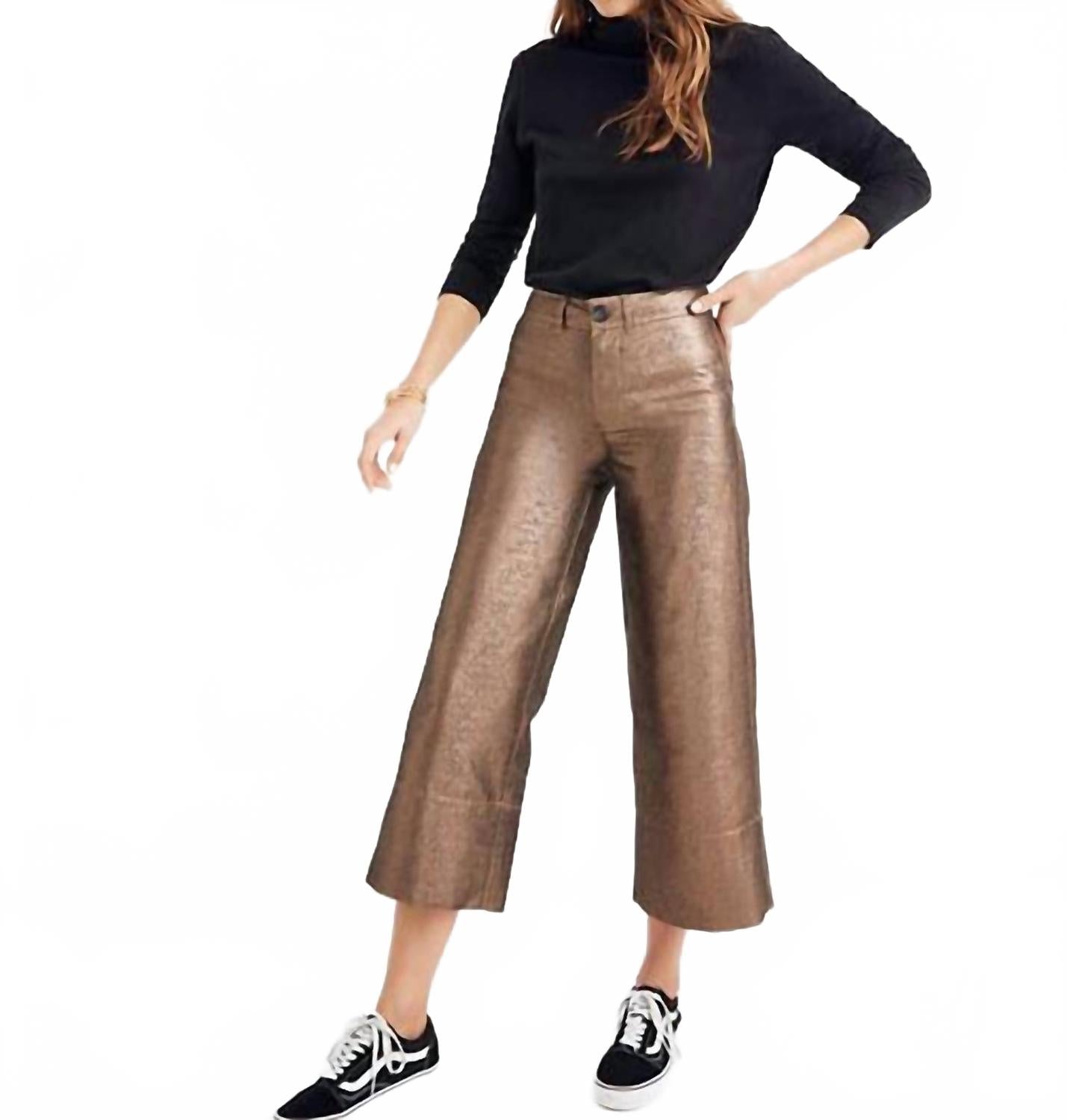 Madewell Укороченные брюки Emmett с широкими штанинами, золотистого цвета, с металлическим блеском
Madewell Укороченные брюки Emmett с широкими штанинами, золотистого цвета, с металлическим блеском