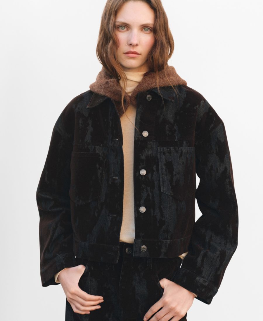 Женская джинсовая куртка Devore MANGO, Chocolate
Женская джинсовая куртка Devore MANGO, Chocolate