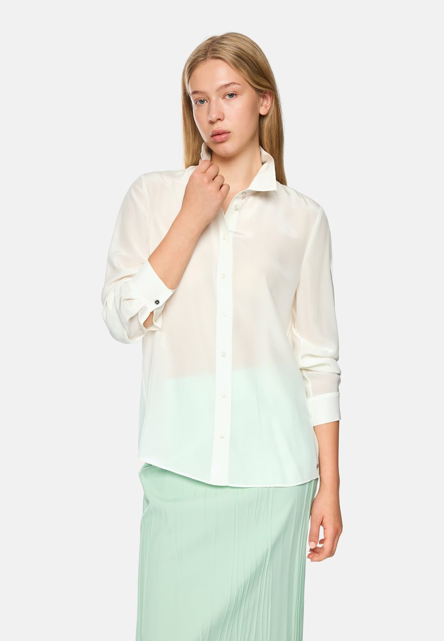Блуза Marc Cain Button-down blouse, Off-White/White
Блуза Marc Cain Button-down blouse, Off-White/White