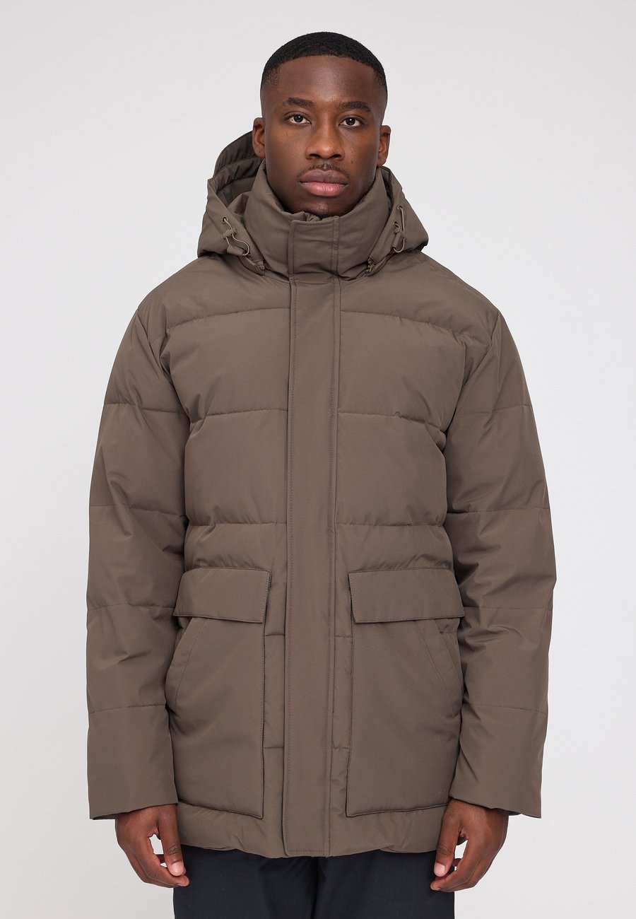 Пальто Mazine UTILITY PUFFER, Olive Brown/Olive
Пальто Mazine UTILITY PUFFER, Olive Brown/Olive