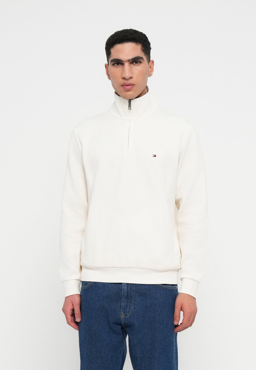 Толстовка Tommy Hilfiger ESSENTIAL INTECHNO, Ivory Petal/Off-White, Белый, Толстовка Tommy Hilfiger ESSENTIAL INTECHNO, Ivory Petal/Off-White
Толстовка Tommy Hilfiger ESSENTIAL INTECHNO, Ivory Petal/Off-White, Белый, Толстовка Tommy Hilfiger ESSENTIAL INTECHNO, Ivory Petal/Off-White
