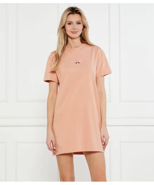 Платье Calvin Klein Jeans, оранжевый
Платье Calvin Klein Jeans, оранжевый