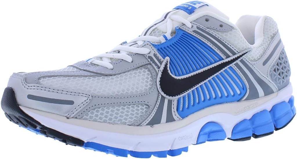 Мужские кроссовки Nike Zoom Vomero 5, белый/черный
Мужские кроссовки Nike Zoom Vomero 5, белый/черный