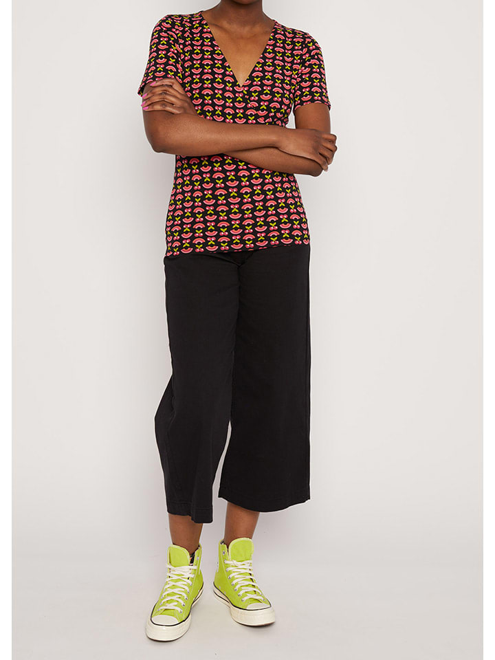 Футболка Blutsgeschwister 
Футболка Blutsgeschwister