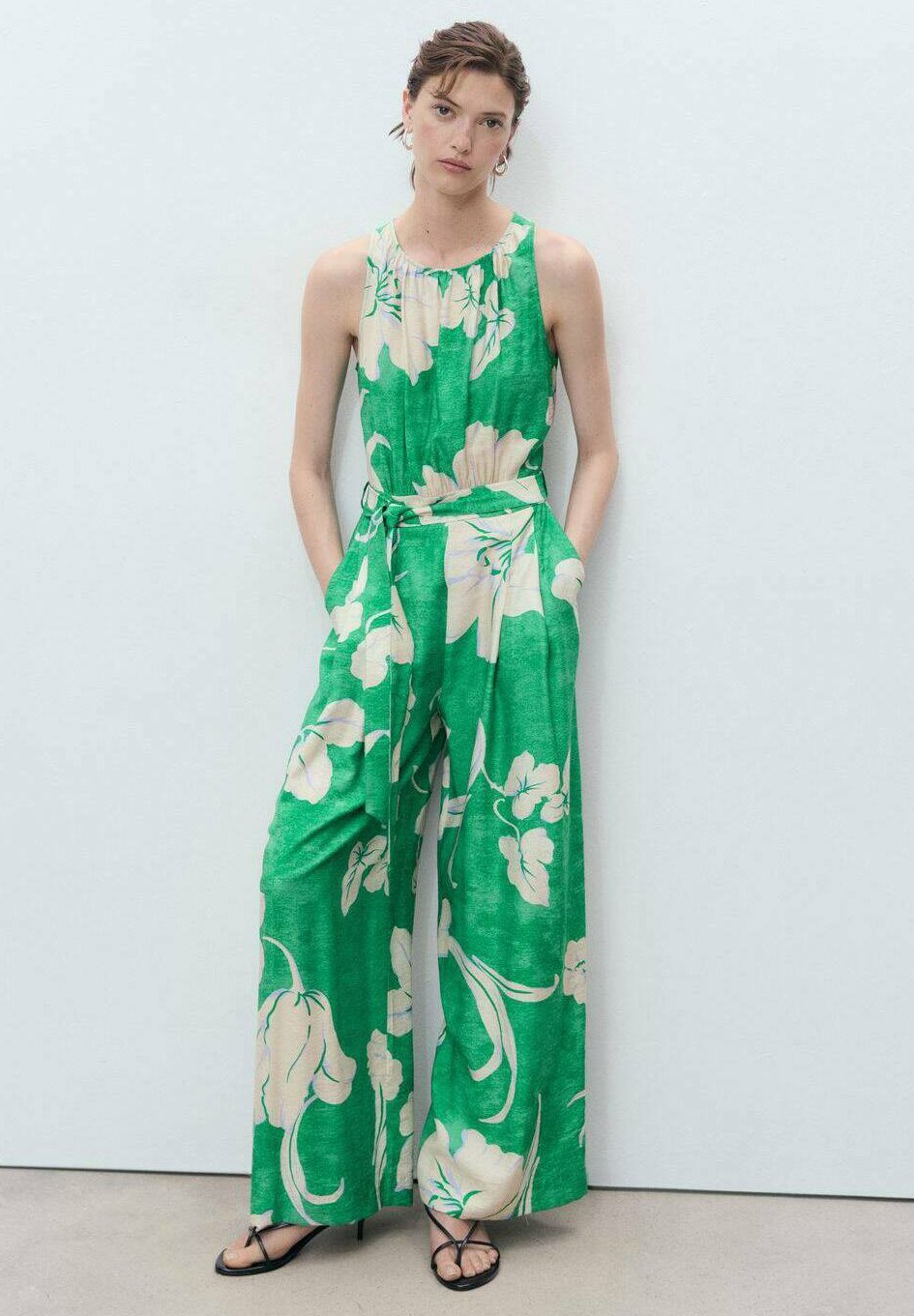 Комбинезон Mango, зеленый
Комбинезон Mango, зеленый