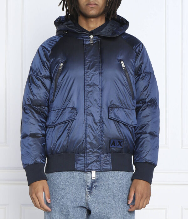 Куртка Armani Exchange с косыми карманами на молнии, синий
Куртка Armani Exchange с косыми карманами на молнии, синий