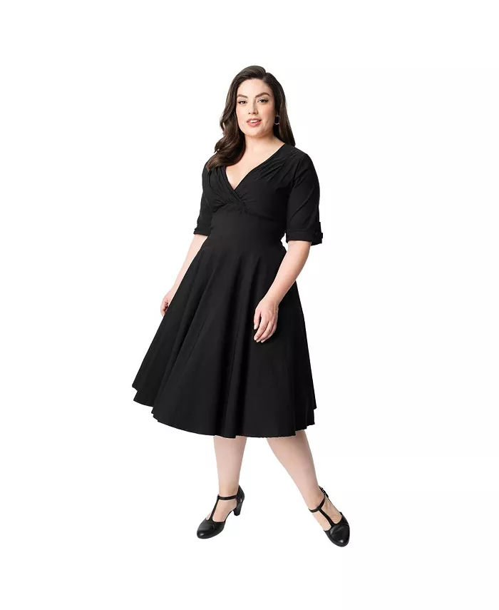 Платье-трапеция Delores с короткими рукавами и сюрплисом больших размеров Unique Vintage, черный
Платье-трапеция Delores с короткими рукавами и сюрплисом больших размеров Unique Vintage, черный