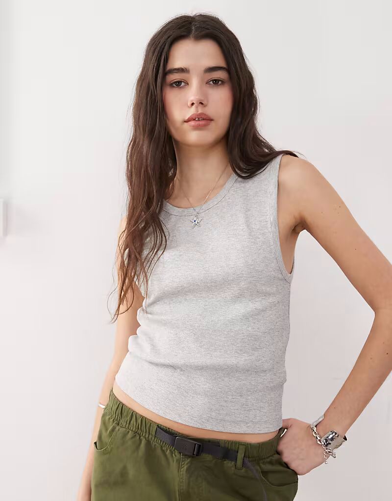 Топ COLLUSION в рубчик серого меланжевого цвета
Топ COLLUSION в рубчик серого меланжевого цвета