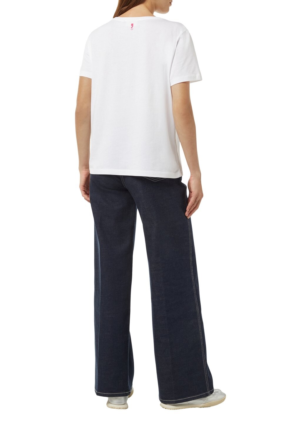 Футболка с принтом MODISCHES MIT FRONT comma casual identity, молочный
Футболка с принтом MODISCHES MIT FRONT comma casual identity, молочный