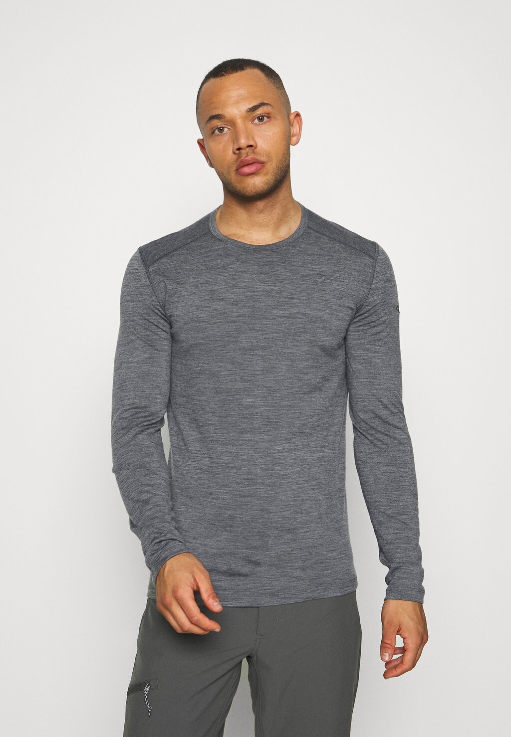 Майка Icebreaker 100% MERINO 200 LS CREWE, цвет Gritstone Heather, Серый, Майка Icebreaker 100% MERINO 200 LS CREWE, цвет Gritstone Heather
Майка Icebreaker 100% MERINO 200 LS CREWE, цвет Gritstone Heather, Серый, Майка Icebreaker 100% MERINO 200 LS CREWE, цвет Gritstone Heather