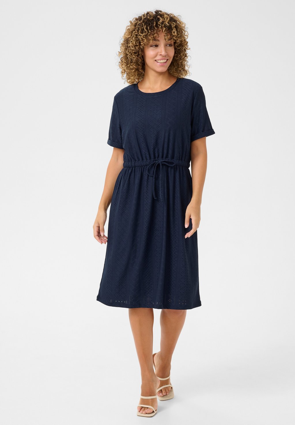 Повседневное платье CRMIANNA Cream, темно-синий
Повседневное платье CRMIANNA Cream, темно-синий