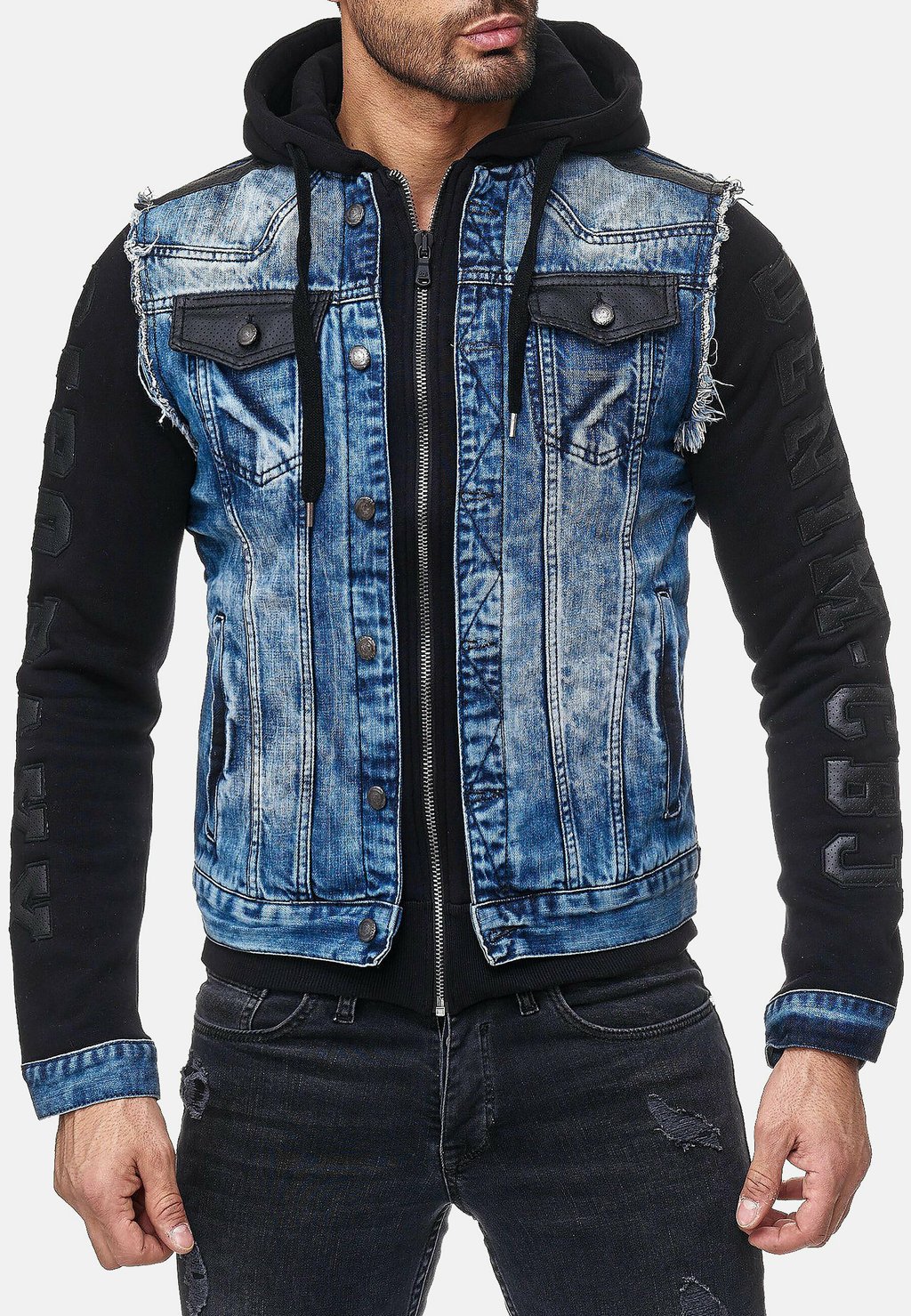 Джинсовая куртка Cipo & Baxx, синий
Джинсовая куртка Cipo & Baxx, синий