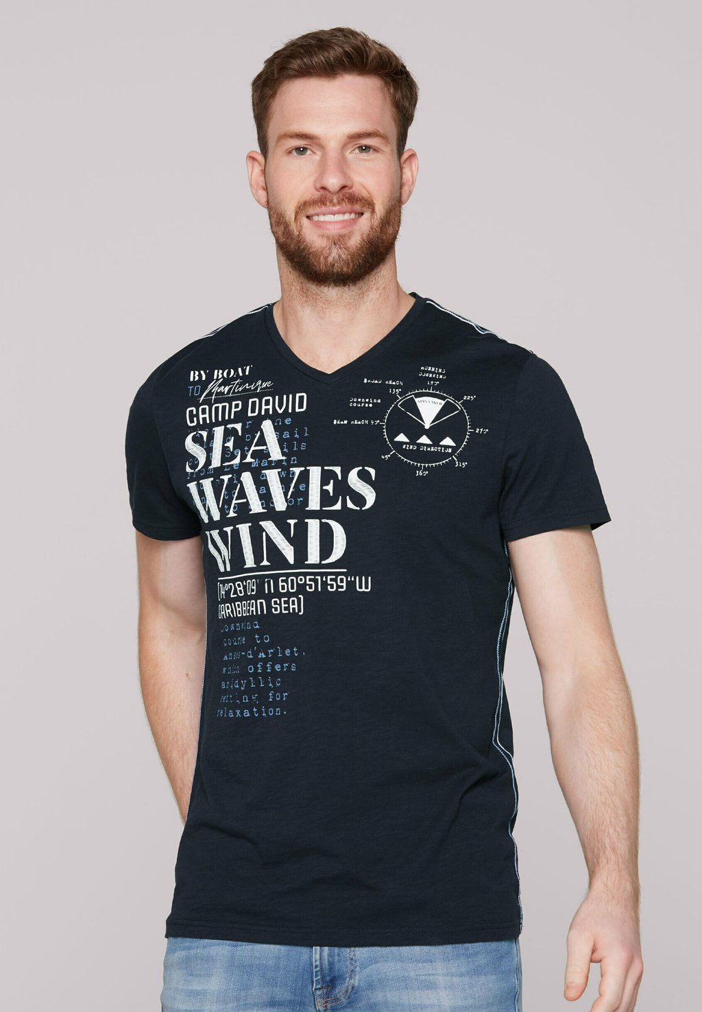 Футболка с принтом V-NECK UND WORDING Camp David, темно-синий
Футболка с принтом V-NECK UND WORDING Camp David, темно-синий