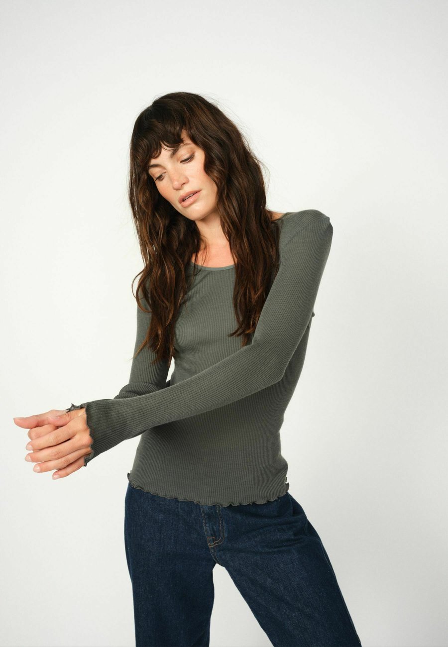 Топ Mos Mosh Long sleeved top, Urban Chic/Green
Топ Mos Mosh Long sleeved top, Urban Chic/Green