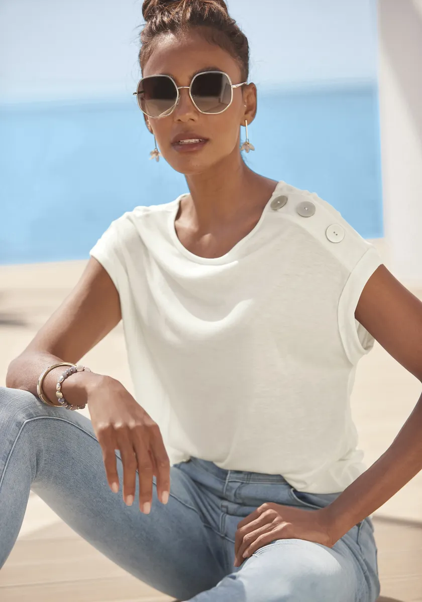 Рубашка Buffalo с короткими рукавами, с декоративными пуговицами, удобная футболка из трикотажа, базовая модель, кремовый
Рубашка Buffalo с короткими рукавами, с декоративными пуговицами, удобная футболка из трикотажа, базовая модель, кремовый