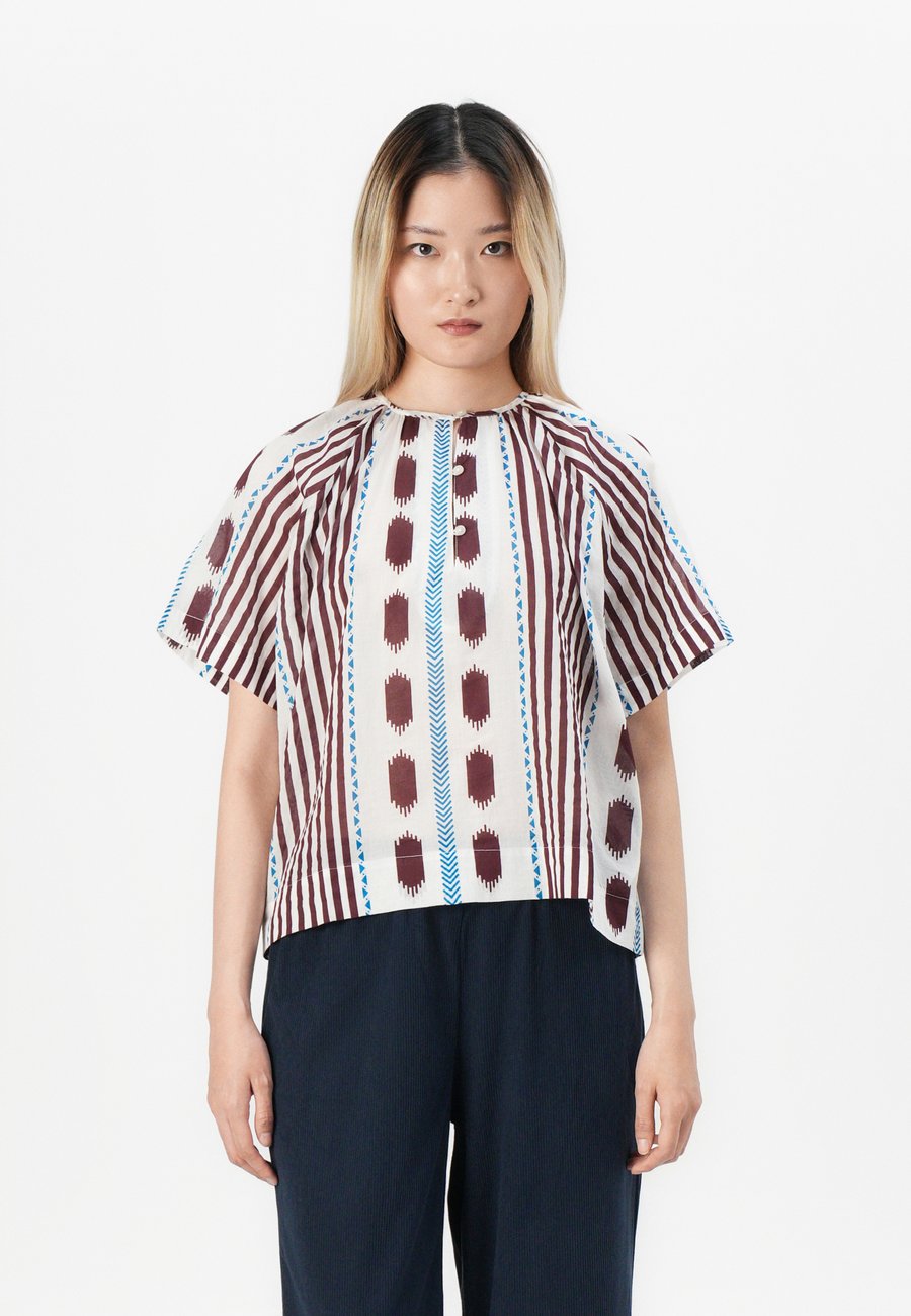 Блуза PARFOIS ERIC, Multi-Coloured
Блуза PARFOIS ERIC, Multi-Coloured