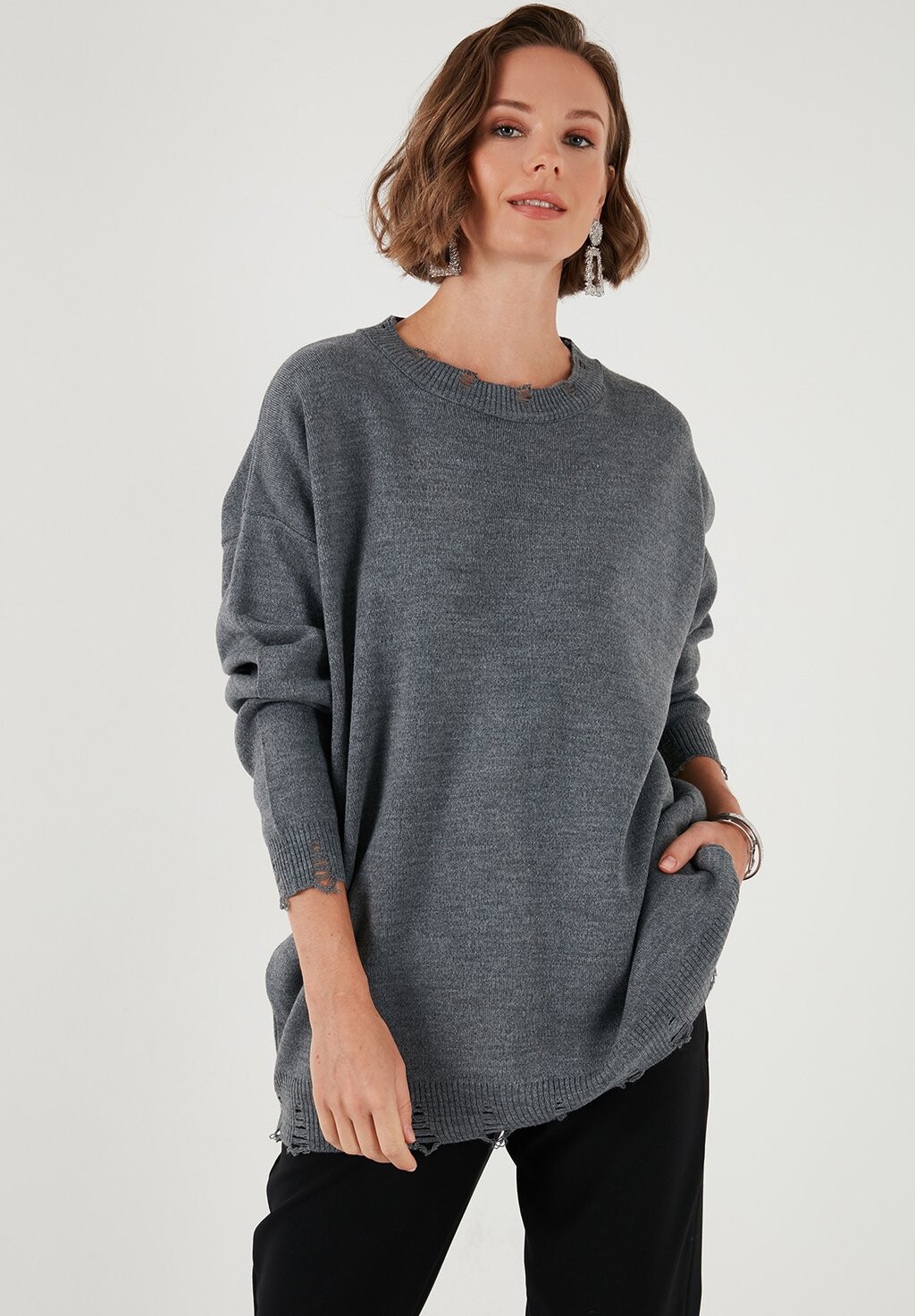 Джемпер LELA, темно-серый
Джемпер LELA, темно-серый