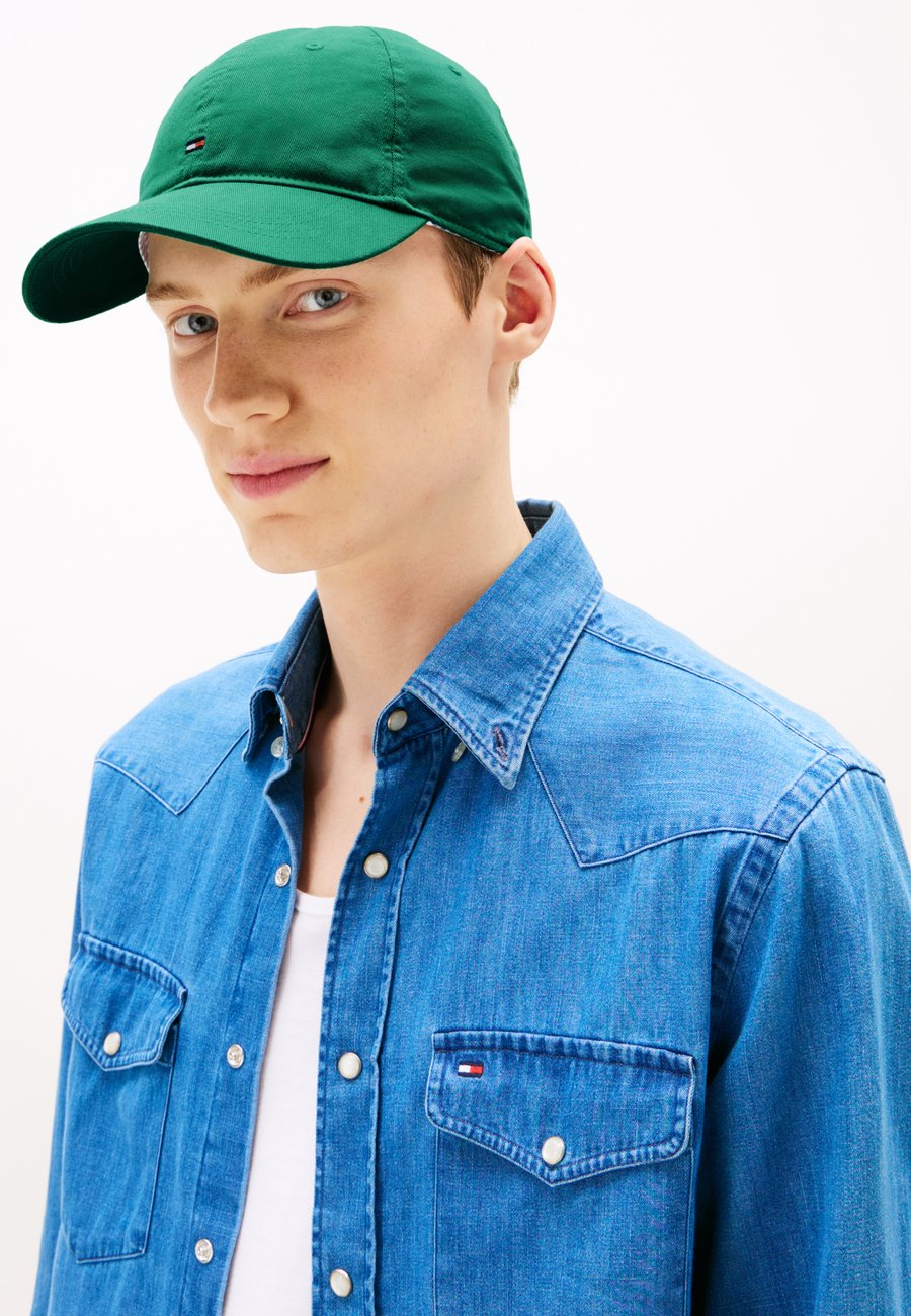 Бейсболка Tommy Hilfiger TH FLAG SOFT PANEL, Green
Бейсболка Tommy Hilfiger TH FLAG SOFT PANEL, Green