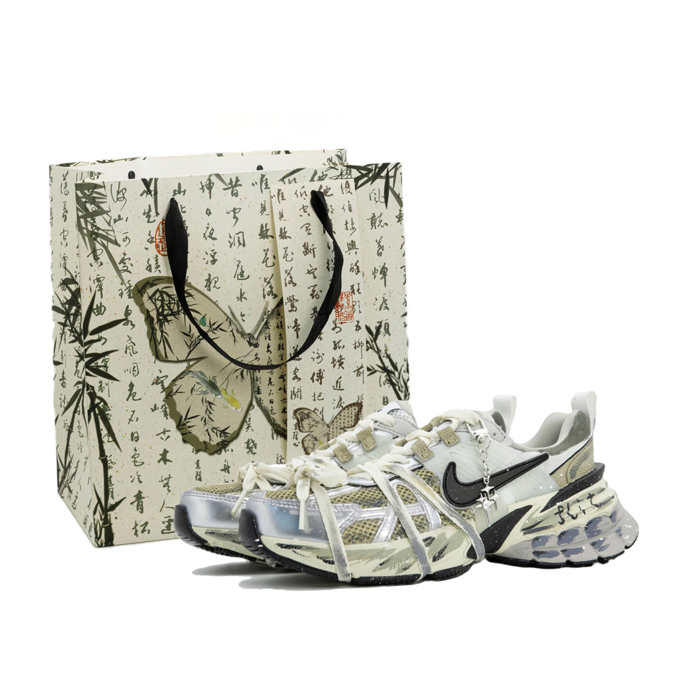 Nike V2K Бег Амортизирующие, дышащие и упругие дизайн низкие повседневные городские коммьютерские кроссовки унисекс серебристый - Silver Shadow Phantom (мраморная коробка)
Nike V2K Бег Амортизирующие, дышащие и упругие дизайн низкие повседневные городские коммьютерские кроссовки унисекс серебристый - Silver Shadow Phantom (мраморная коробка)