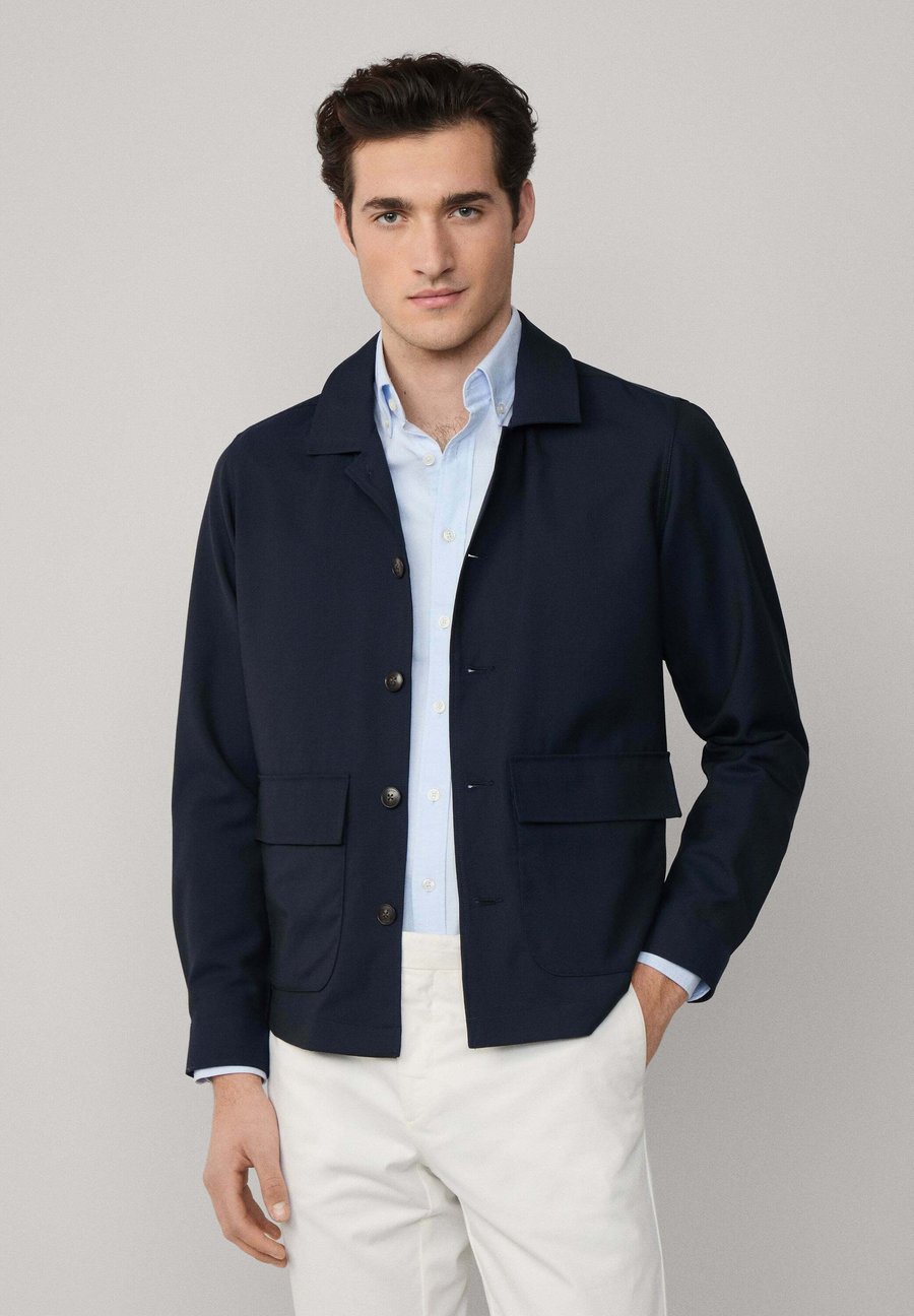 Куртка Hackett London Light jacket, Navy/Blue
Куртка Hackett London Light jacket, Navy/Blue