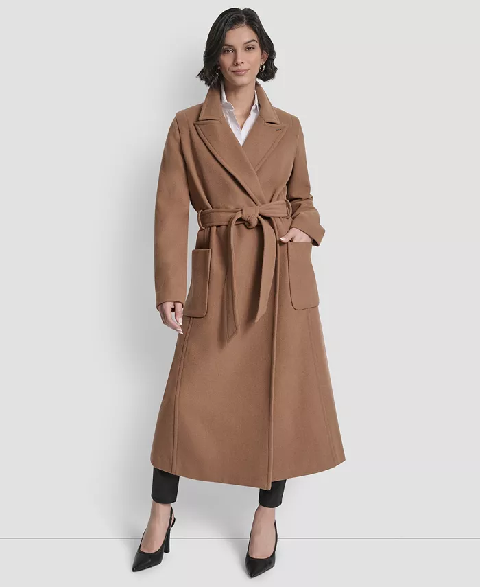 Женское пальто с вырезом лацканом и поясом в запах Dkny, коричневый
Женское пальто с вырезом лацканом и поясом в запах Dkny, коричневый