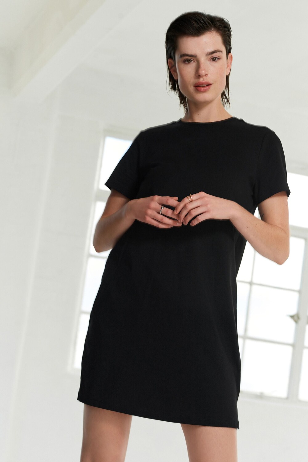 Платье-Футболка с круглым вырезом и короткими рукавами Next, черный
Платье-Футболка с круглым вырезом и короткими рукавами Next, черный