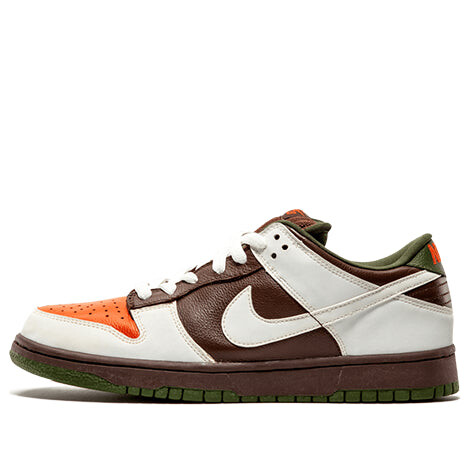 Кроссовки sb dunk low pro Nike, коричневый
Кроссовки sb dunk low pro Nike, коричневый