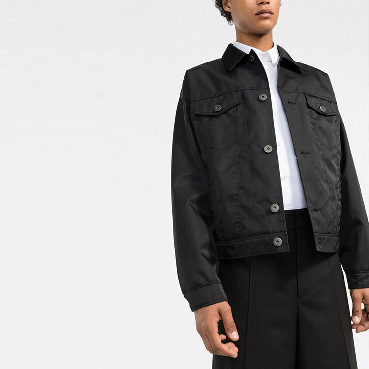 Куртка мужская черная Prada, черный
Куртка мужская черная Prada, черный