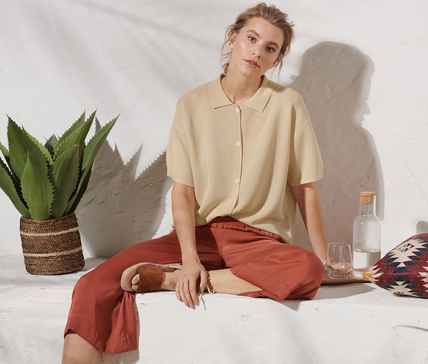 Кардиган с воротником Tchibo, песочного цвета
Кардиган с воротником Tchibo, песочного цвета