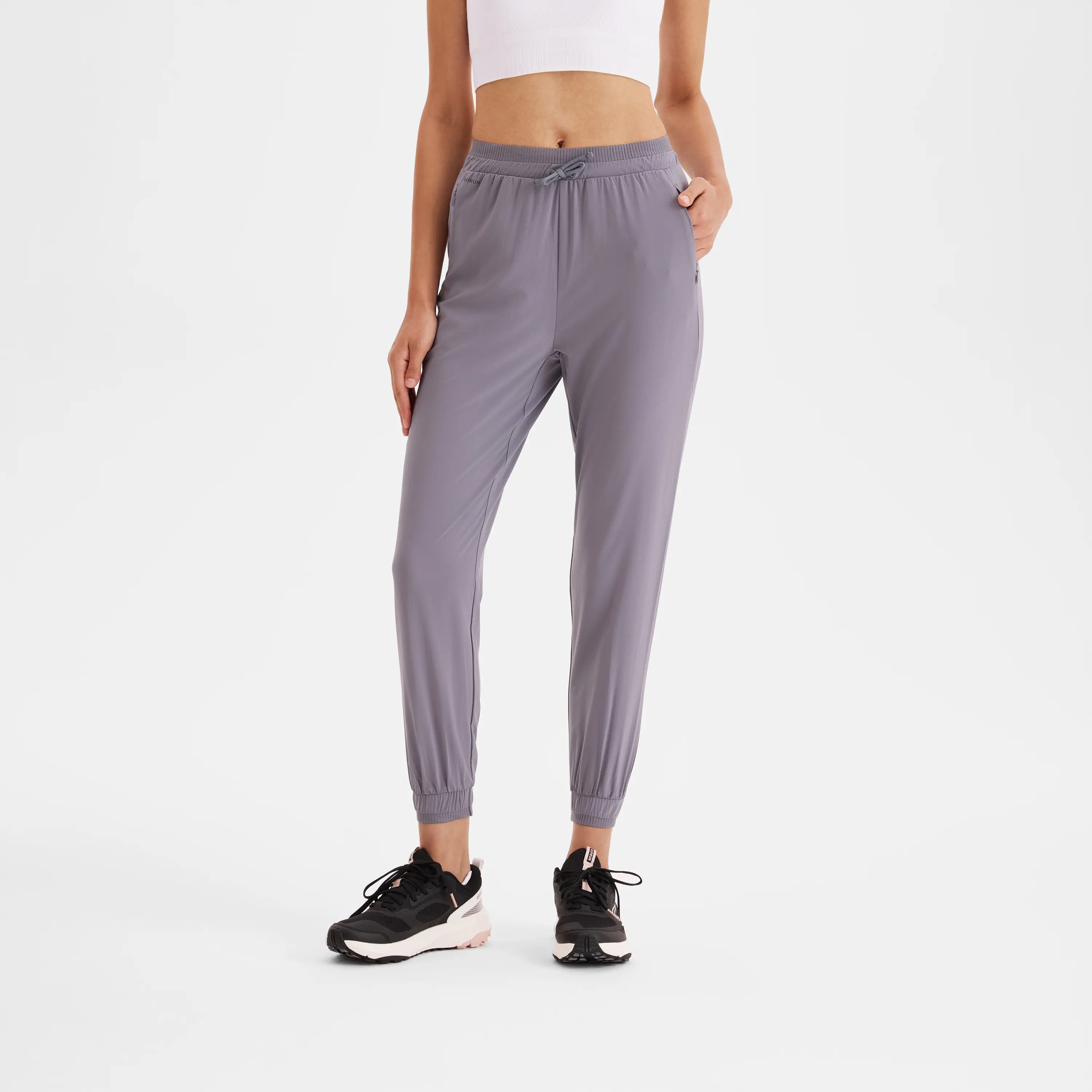 Женские беговые брюки Kiprun с эффектом драпировки и быстрой сушкой
Женские беговые брюки Kiprun с эффектом драпировки и быстрой сушкой