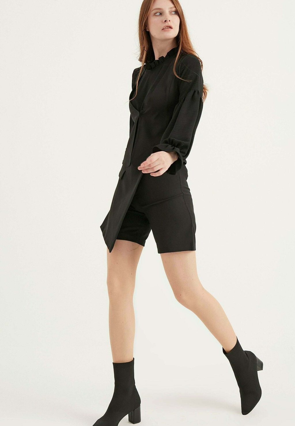 Шорты Herita, черный
Шорты Herita, черный