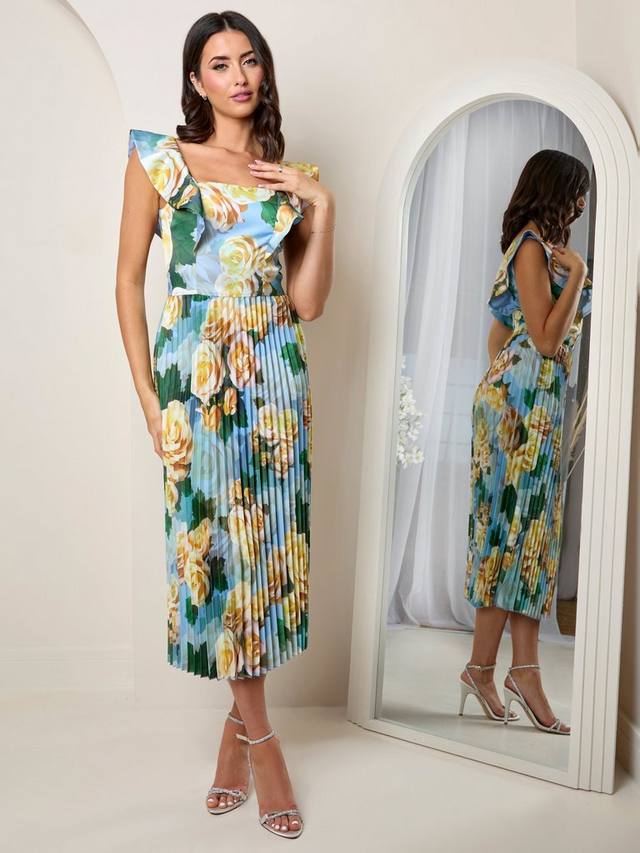 Цветочное платье с плиссированной юбкой Chi Chi London, Blue
Цветочное платье с плиссированной юбкой Chi Chi London, Blue