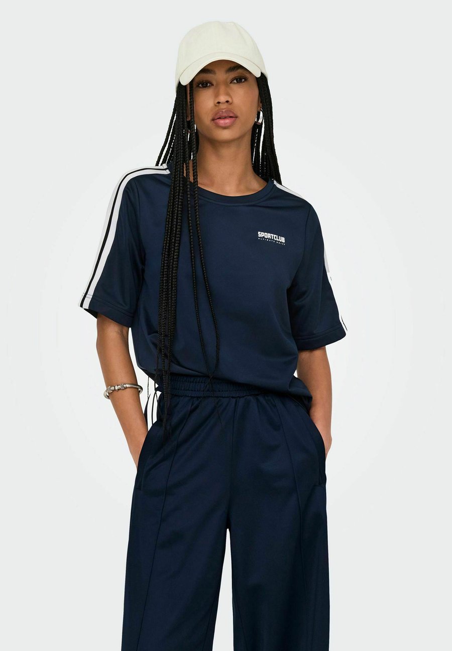 Футболка ONLY Print T-shirt, Total Eclipse/Mottled Blue, Синий, Футболка ONLY Print T-shirt, Total Eclipse/Mottled Blue
Футболка ONLY Print T-shirt, Total Eclipse/Mottled Blue, Синий, Футболка ONLY Print T-shirt, Total Eclipse/Mottled Blue