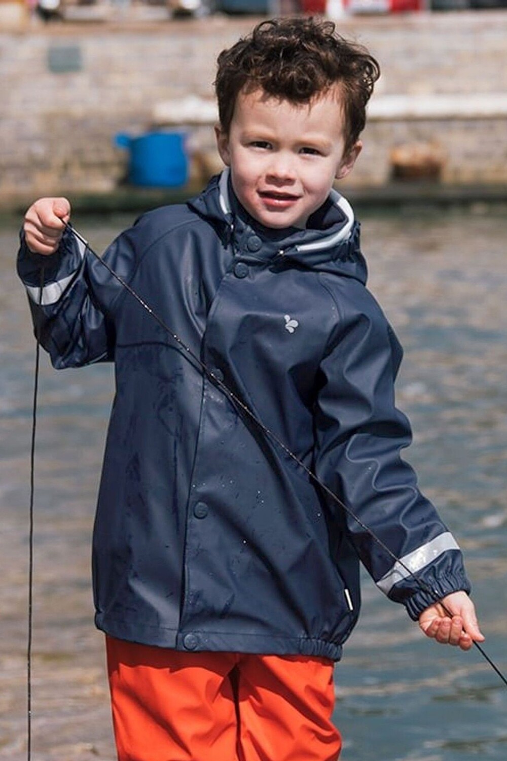 Дождевик Rainy Day из переработанных материалов Muddy Puddles, синий
Дождевик Rainy Day из переработанных материалов Muddy Puddles, синий