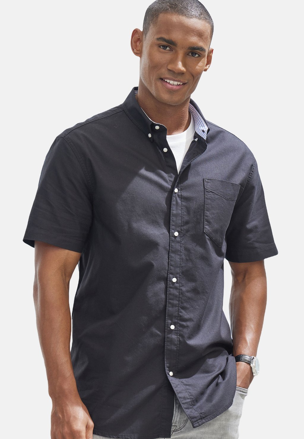 Рубашка KURZARM H.I.S, черный
Рубашка KURZARM H.I.S, черный